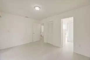2100 Brickell Ave, Miami, FL 33129 - Photo 16