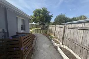 1036 NE Terrace Way, Jensen Beach, FL 34957 - Photo 22