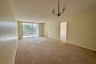 2650 S Course Dr, Pompano Beach, FL 33069 - Photo 8