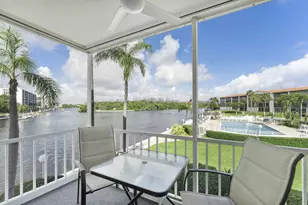101 NE 19th Ave, Deerfield Beach, FL 33441 - Photo 16
