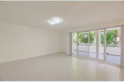 2100 Brickell Avenue #404, Miami, FL 33129 - Photo 8