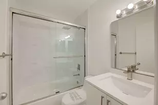 2100 Brickell Ave, Miami, FL 33129 - Photo 16