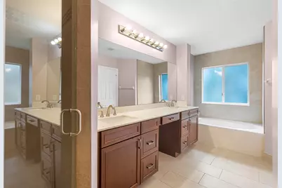 245 Via Milan Terrace, Davie, FL 33325 - Photo 14