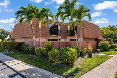 2937 SW 11th Place N, Deerfield Beach, FL 33442 - Photo 1