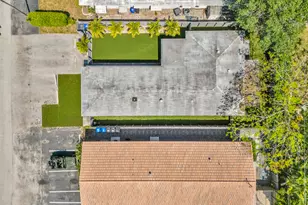 1004 NE 18th St, Fort Lauderdale, FL 33305 - Photo 24