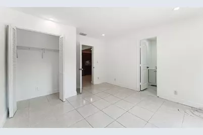 441 NW 1st Way, Deerfield Beach, FL 33441 - Photo 6