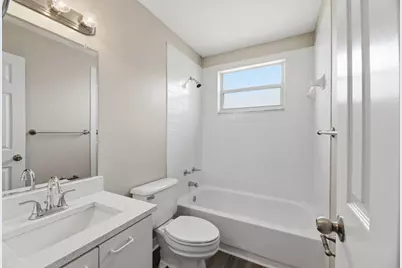 5477 NW 44th Way, Coconut Creek, FL 33073 - Photo 30