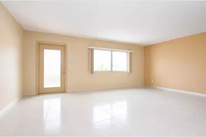 147 Monaco D, Delray Beach, FL 33446 - Photo 2