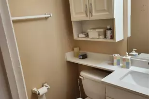 104 Westbury E, Deerfield Beach, FL 33442 - Photo 20