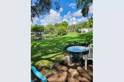 104 Westbury E, Deerfield Beach, FL 33442 - Photo 24