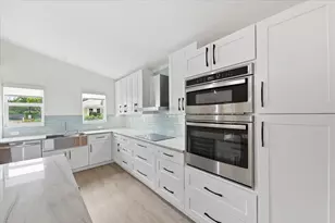 530 NE 3rd Ave NE, Delray Beach, FL 33444 - Photo 12