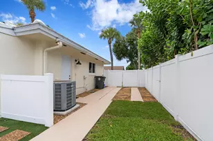 1375 SW 14th Ave, Boca Raton, FL 33486 - Photo 30