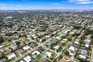 1375 SW 14th Ave, Boca Raton, FL 33486 - Photo 4