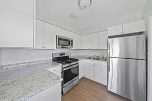 2317 NW 6th Pl, Fort Lauderdale, FL 33311 - Photo 4