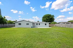 7423 Oakmont Dr, Greenacres, FL 33467 - Photo 28