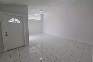 4432 NW 185th St, Miami Gardens, FL 33055 - Photo 4