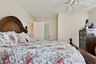 1061 NW 85th Terrace, Plantation, FL 33322 - Photo 12