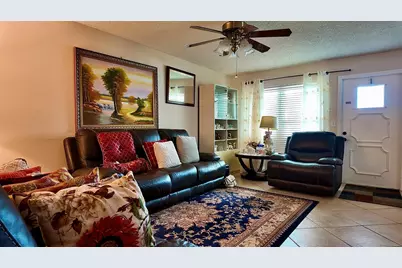 1061 NW 85th Terrace #A111, Plantation, FL 33322 - Photo 4