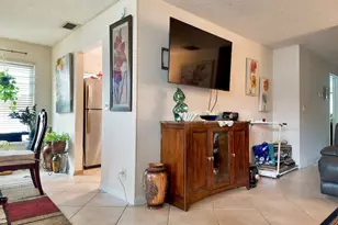 1061 NW 85th Terrace, Plantation, FL 33322 - Photo 4