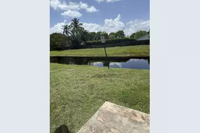 10914 Royal Palm Boulevard #10914, Coral Springs, FL 33065 - Photo 18