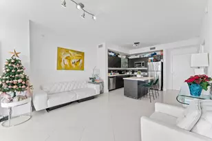 90 SW 3rd St, Miami, FL 33130 - Photo 2