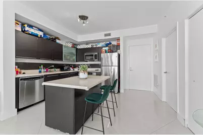 90 SW 3rd Street #1410, Miami, FL 33130 - Photo 4