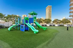 90 SW 3rd St, Miami, FL 33130 - Photo 14