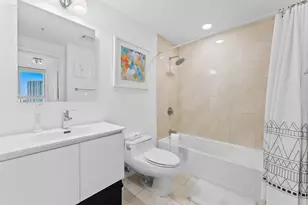 90 SW 3rd St, Miami, FL 33130 - Photo 10