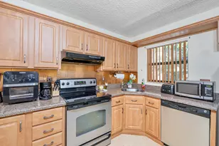3407 NW 47th Ave, Coconut Creek, FL 33063 - Photo 6
