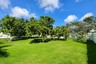 2651 Jackson St, Hollywood, FL 33020 - Photo 12