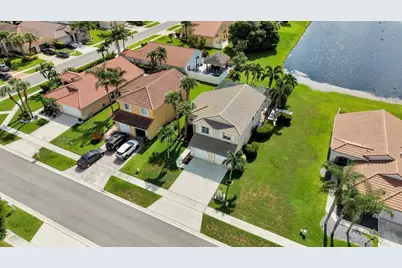 5222 Prairie Dunes Village Circle, Lake Worth, FL 33463 - Photo 4