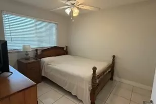 2240 N Cypress Bend Dr, Pompano Beach, FL 33069 - Photo 12