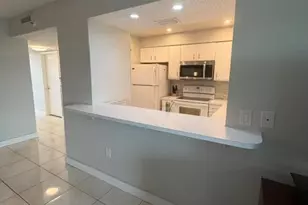 2240 N Cypress Bend Dr, Pompano Beach, FL 33069 - Photo 4