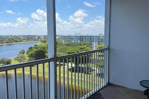 2900 N Course Dr, Pompano Beach, FL 33069 - Photo 1