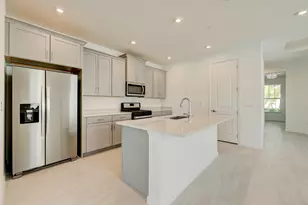 12712 SW Eleanor Dr, Port Saint Lucie, FL 34987 - Photo 10
