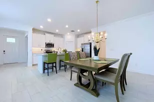 17228 Star Banks St, Wimauma, FL 33598 - Photo 8