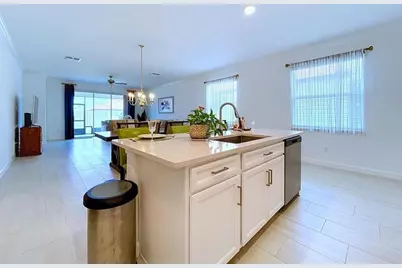 17228 Star Banks Street, Wimauma, FL 33598 - Photo 16