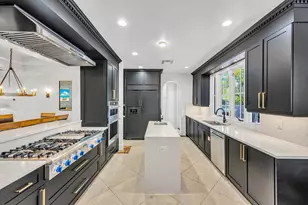 1958 Harbourview Dr, Fort Lauderdale, FL 33316 - Photo 24