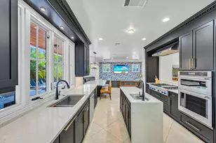 1958 Harbourview Dr, Fort Lauderdale, FL 33316 - Photo 22