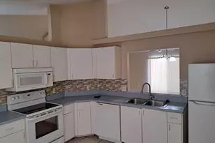 212 SW Ewing Ave, Port Saint Lucie, FL 34983 - Photo 4