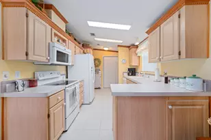 1651 SW 35th Cir, Okeechobee, FL 34974 - Photo 10
