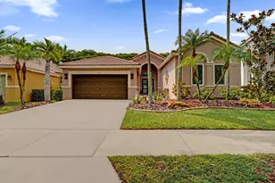 706 Tulip Cir, Weston, FL 33327 - Photo 2