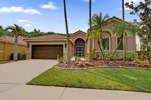706 Tulip Cir, Weston, FL 33327 - Photo 2