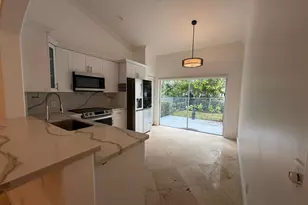 7657 Sanctuary Dr, Coral Springs, FL 33065 - Photo 10