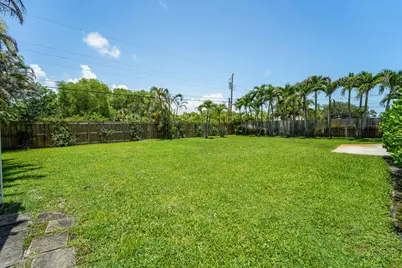 18966 SE Southgate Drive, Jupiter, FL 33469 - Photo 36