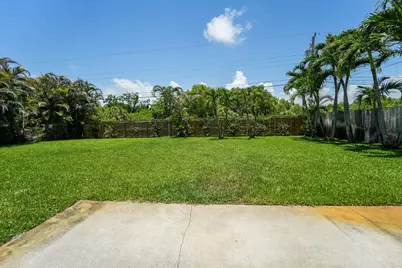 18966 SE Southgate Drive, Jupiter, FL 33469 - Photo 32