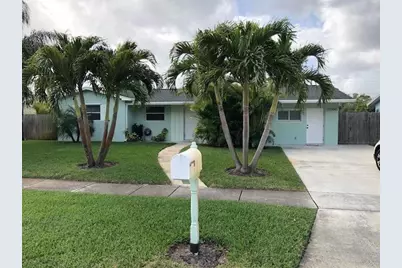 18966 SE Southgate Drive, Jupiter, FL 33469 - Photo 2