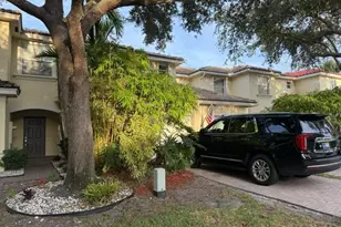 13428 Georgian Ct, Wellington, FL 33414 - Photo 2