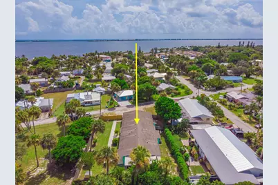 2546 NE Hickory Avenue #B Efficiency, Jensen Beach, FL 34957 - Photo 12