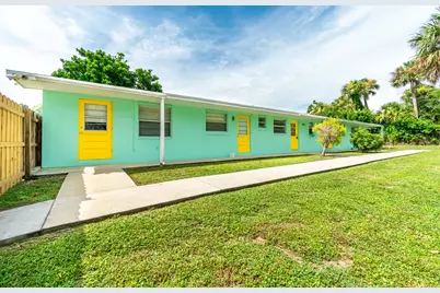 2546 NE Hickory Avenue #B Efficiency, Jensen Beach, FL 34957 - Photo 2